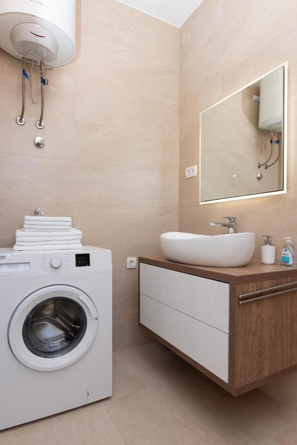 Luxury Apartment Lukas Водице Екстериор снимка